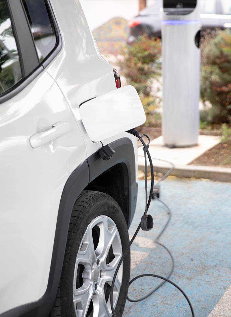 installation borne de recharge électrique pour entreprises dans le Val d'Oise